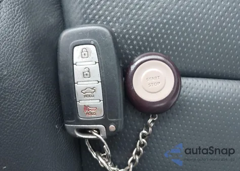 2013 Hyundai Sonata Limited z USA, uszkodzony, nr VIN 5NPEC4AC6DH512237